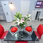 Adam And Eve Luxury - Shabbat Friendly