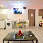 Adam And Eve Luxury - Shabbat Friendly * Bucharest