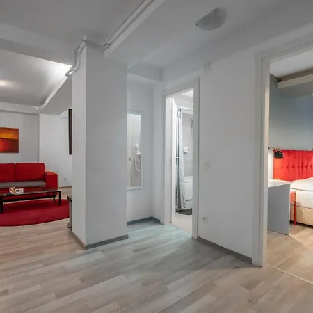 Adam And Eve Luxury - Shabbat Friendly Апартаменти *