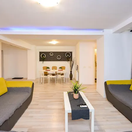 Apartment Adam And Eve Luxury - Shabbat Friendly Bucharest