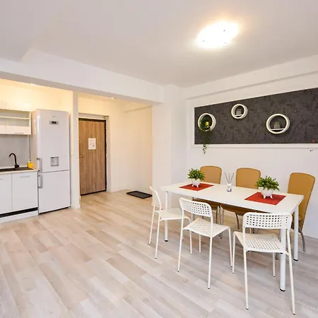 Adam And Eve Luxury - Shabbat Friendly * Бухарест