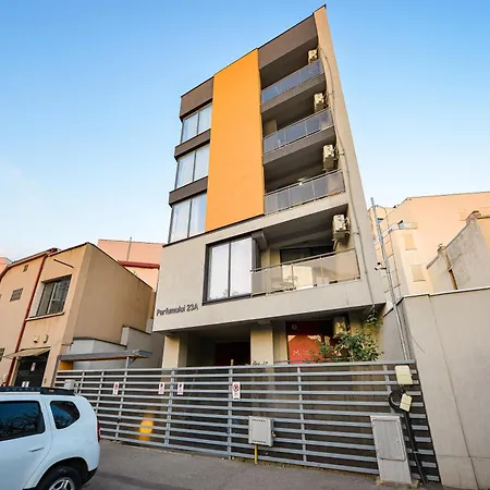 Adam And Eve Luxury - Shabbat Friendly