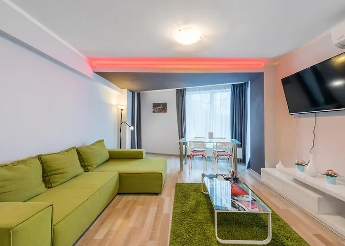 Adam And Eve Luxury - Shabbat Friendly