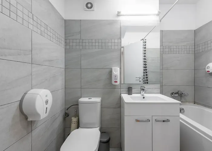 Adam And Eve Luxury - Shabbat Friendly *