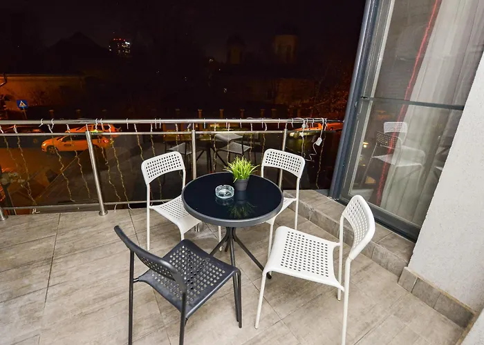 Adam And Eve Luxury - Shabbat Friendly Apartmán Bukurešť