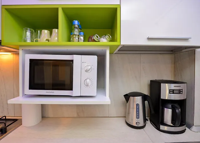 Adam And Eve Luxury - Shabbat Friendly * Bucureşti