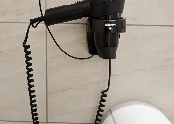 Adam And Eve Luxury - Shabbat Friendly Bukareszt